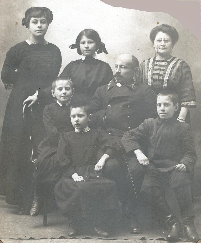 Семья Арановичей. Усть-Сысольск, 1911 год