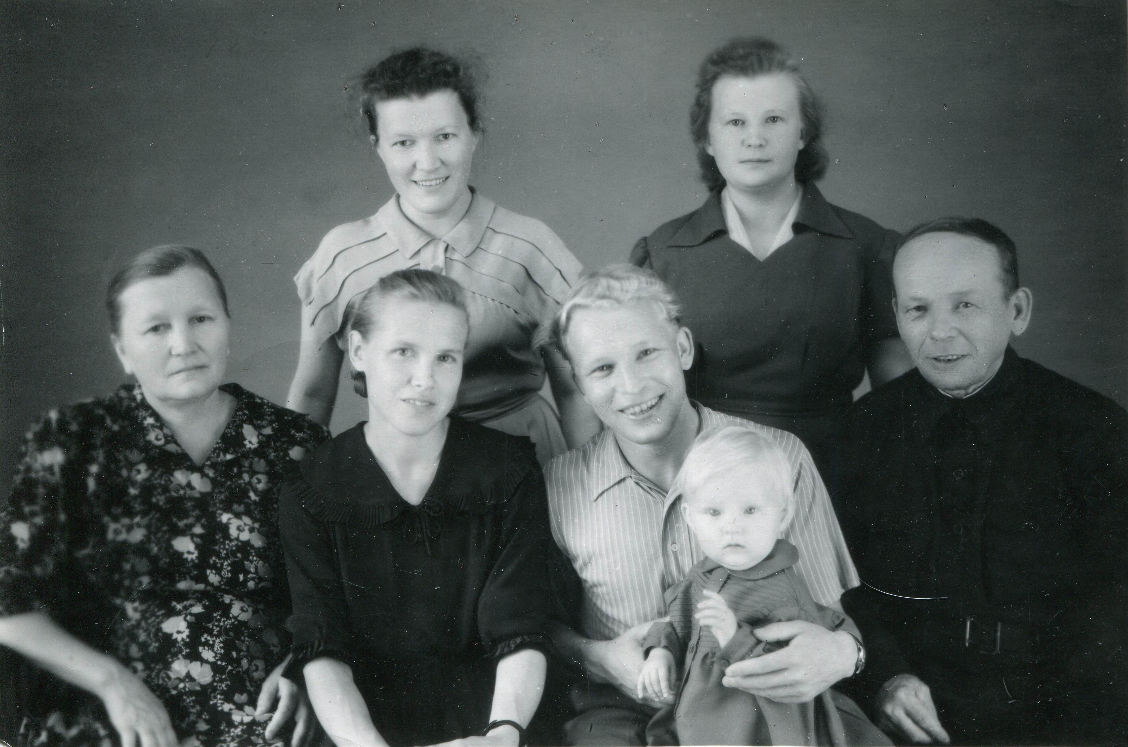 Семья Поповых, 25 августа 1957 года