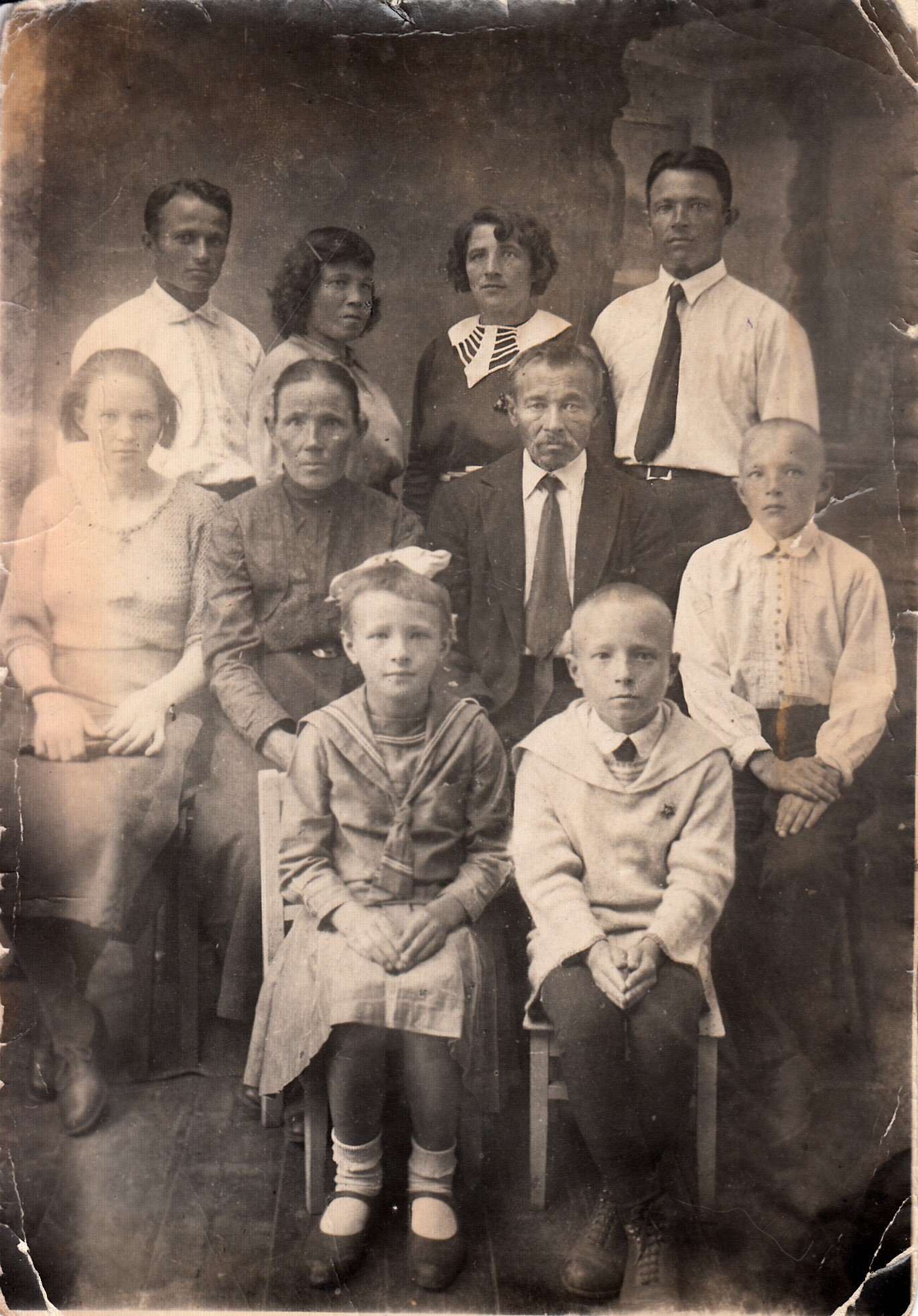 Семья Кармановых, Челябинск, 6 августа 1937 года