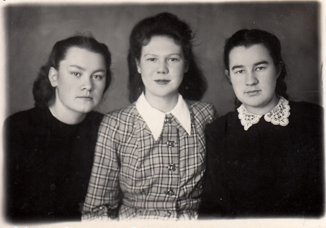 Студентки Архангельского мед. института, 1948 год