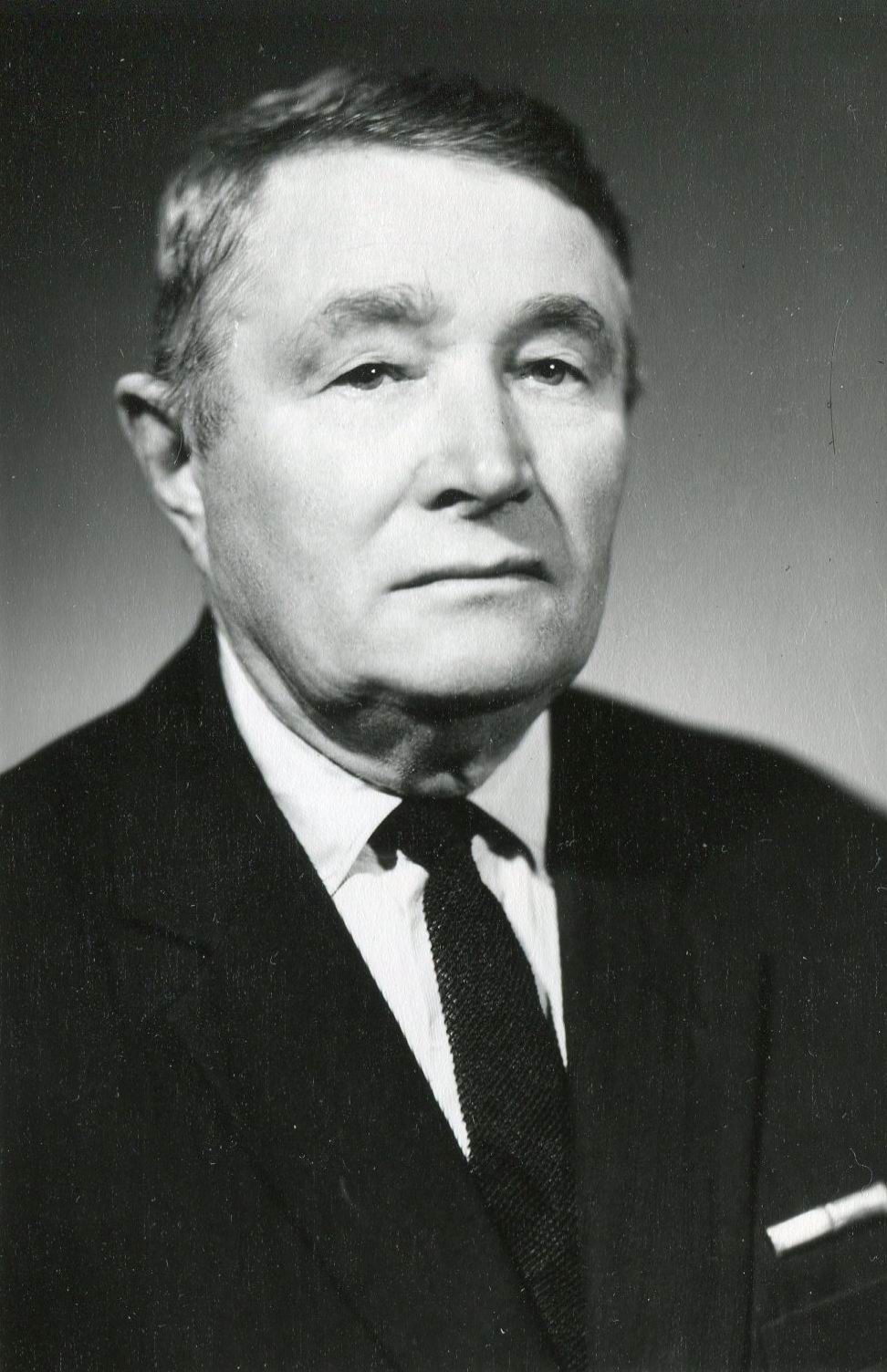На память о Василии Алексеевиче Карманове (1905 - 1984 гг), г. Сыктывкар 